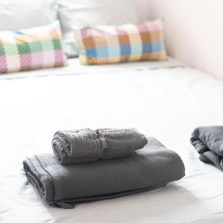 Traditional Rooms In Eixample Барселона Екстер'єр фото