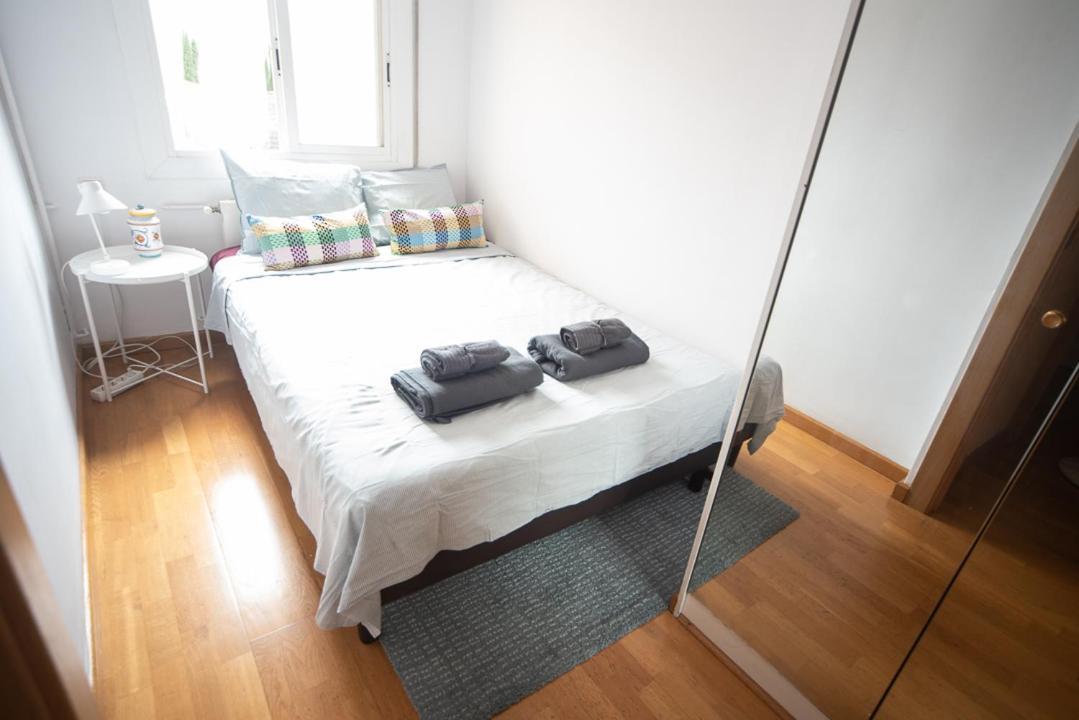 Traditional Rooms In Eixample Барселона Екстер'єр фото